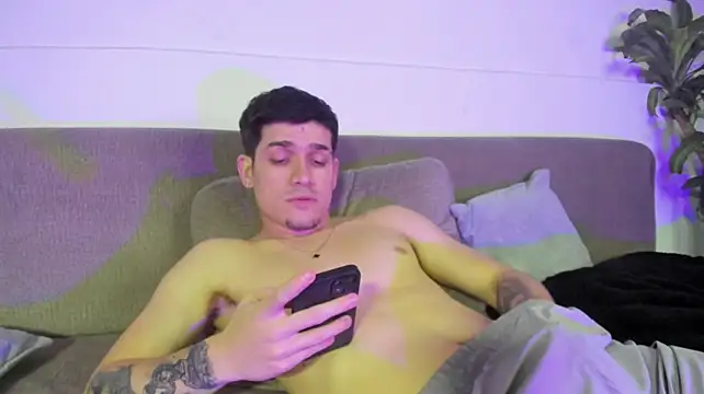leandro_coper live XXX chat