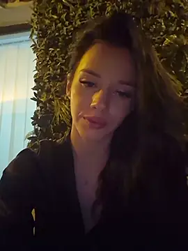 LunnaHayses live XXX chat