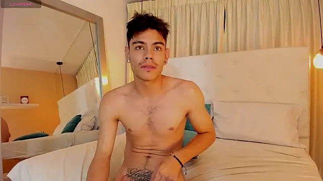 Lycan____ Live XXX-Chat