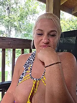 LadyB07's Live XXX Chat