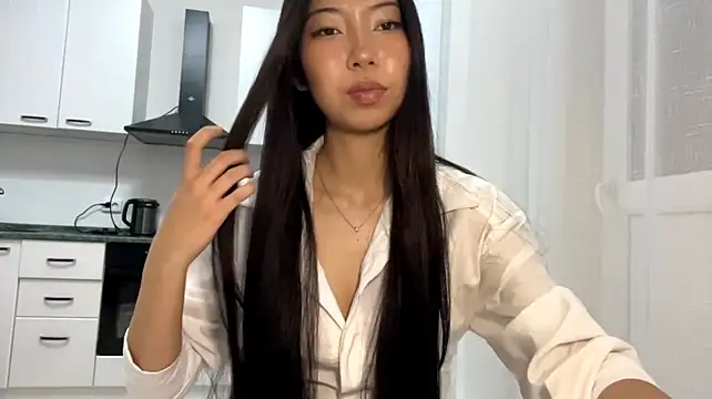SilvaAmsler 现场XXX聊天