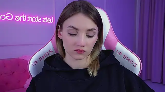 StacyEvances' Live XXX Chat