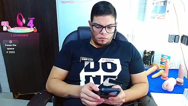 Chat +18 de Realjoel01 ao vivo