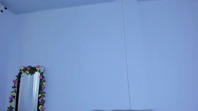 Czat XXX na żywo – RoseCassie
