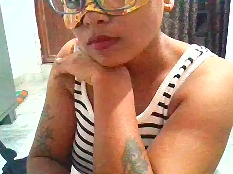 RUKMINI_60 라이브 XXX 채팅