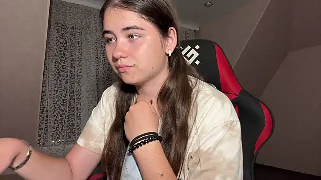 Živý XXX chat ManyKeogh