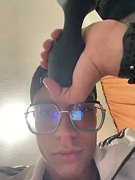 Andres_boy252 Live XXX-Chat