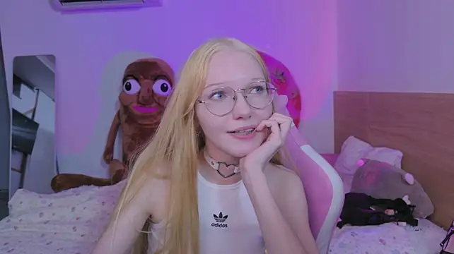 Živý XXX chat blush