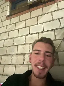 viktorhorny05's Live XXX Chat