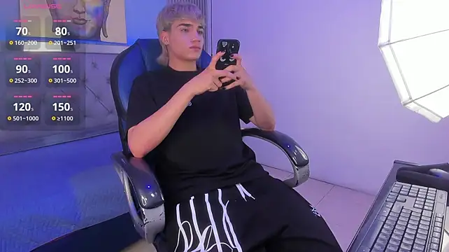 Chat XXX en directo de SamBlack_