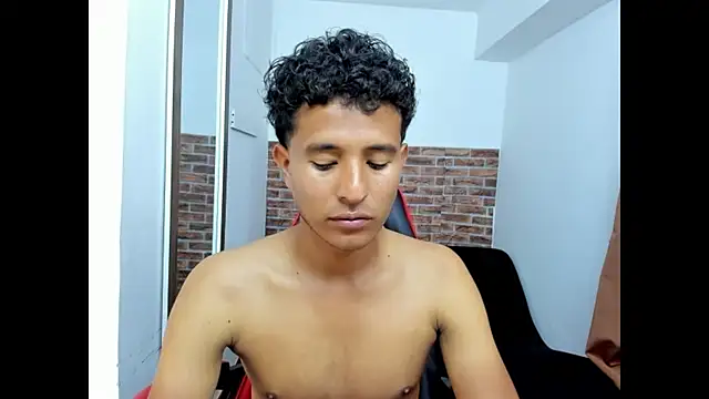 WIZARD-ALESSANDRO Live XXX-chat