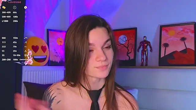 XXX chat uživo modela EvaHair