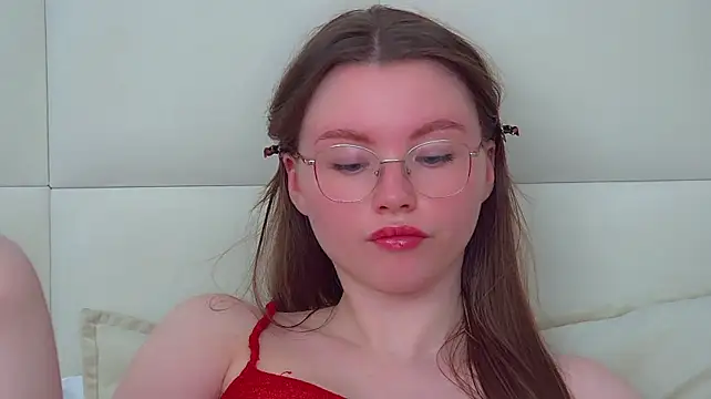 Chat XXX en directo de KeiraAsti