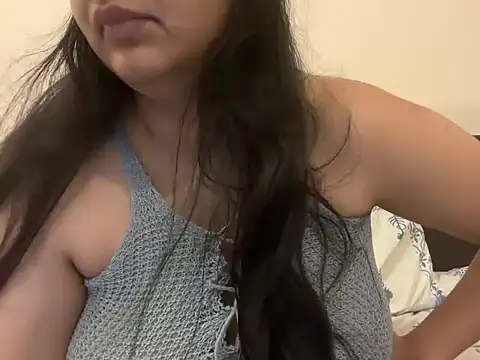 YoursHotty Chat XXX in diretta