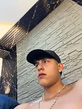Chat XXX ao vivo de Lander_Cruz