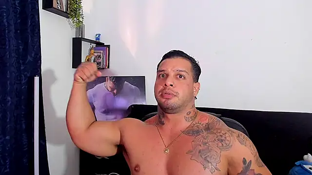 MarckMathewsn Live XXX chat