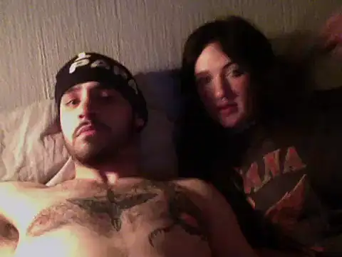 INKEDKITTY13's Live XXX Chat