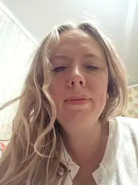 Irina3718 – Live XXX-chat