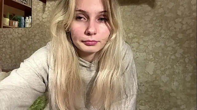 LynnMontiel's Live XXX Chat