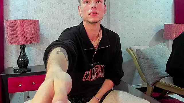 NickWild Live XXX-chat