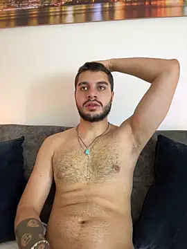 AmadeoWild Chat XXX live