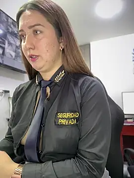 suzy-111 Adlı Modelin Canlı XXX Sohbeti
