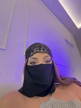 دردشة Amberonee31 الجنسية المباشرة