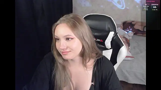 Chat +18 de VikaPowers ao vivo