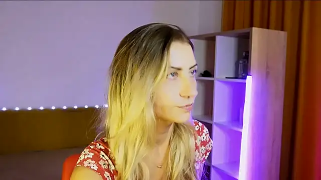 ZoeGrant – Naživo XXX chat