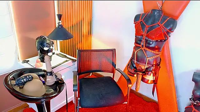 mistressaryfox Chat XXX live
