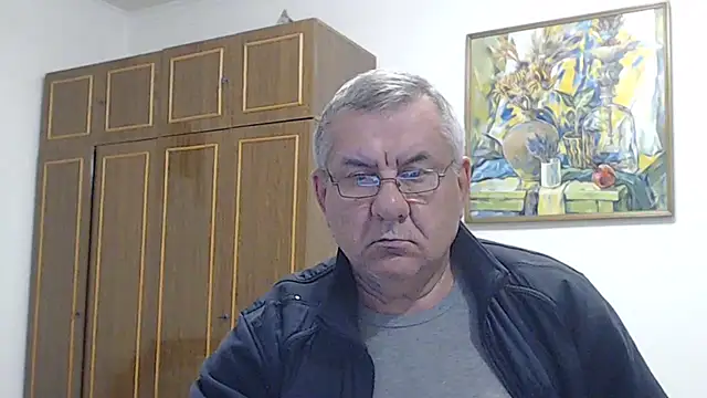 machomale3 Adlı Modelin Canlı XXX Sohbeti
