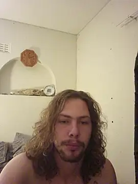 צ'אט XXX בשידור חי של Donidude12