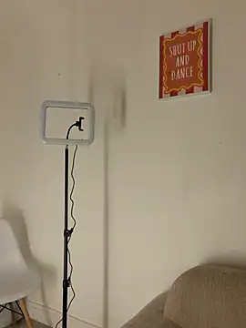cam-maskey Adlı Modelin Canlı XXX Sohbeti