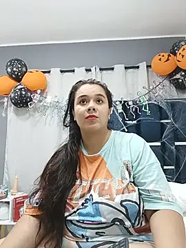 دردشة Nathy_Moon الجنسية المباشرة