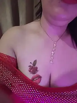 Doodqueen Adlı Modelin Canlı XXX Sohbeti