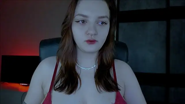 MaddisonLee élő XXX-chatje