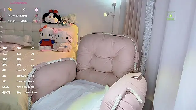 QiQiQi_ 라이브 XXX 채팅