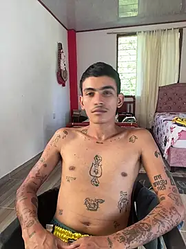 צ'אט XXX בשידור חי של sorry-mom69
