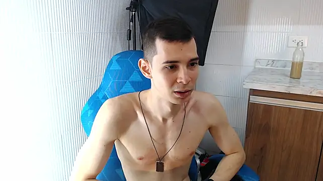 Brandon_Wolf 라이브 XXX 채팅