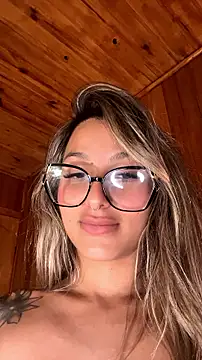 دردشة AliceStone19 الجنسية المباشرة