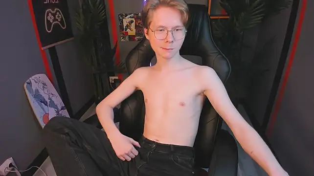 DanielSanders live XXX chat