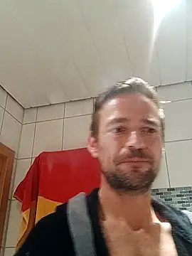 Chat +18 de janosch319 ao vivo