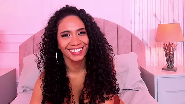 RachellDiaz's Live XXX Chat