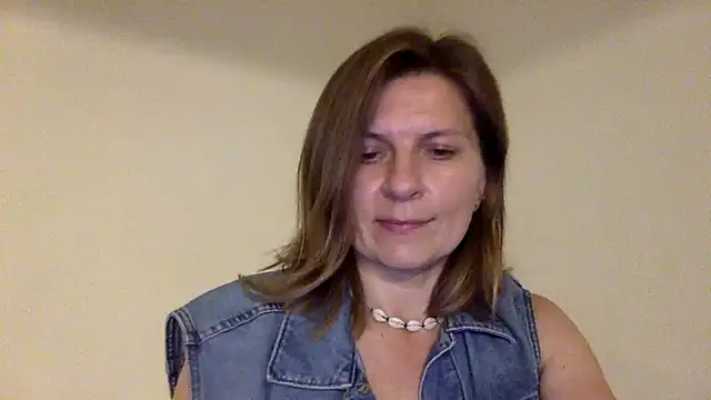 Zirelliny Live XXX-Chat