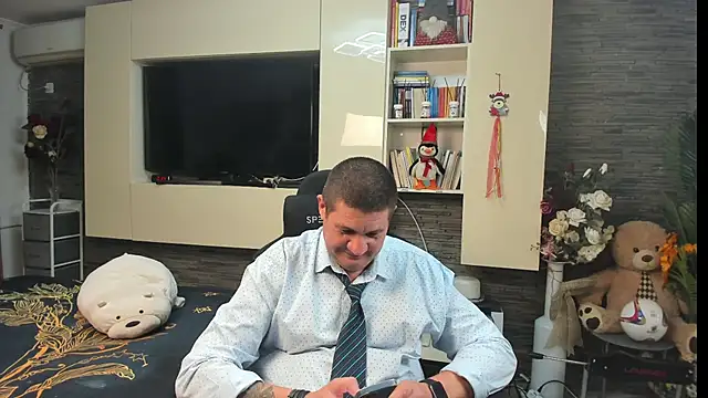 SpartacusDaddy48 Live XXX-Chat