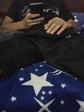 axc77 Chat XXX live