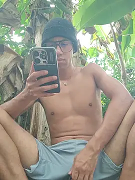 Dennis_Lupersn Live XXX chat