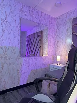 Elodiee_Roussee XXX чат на живо