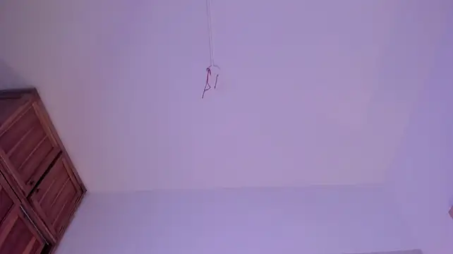 Chat XXX ao vivo de EmiliBoobss