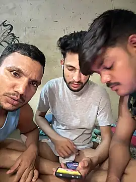 แชท XXX สดของ BiggerDickGuy